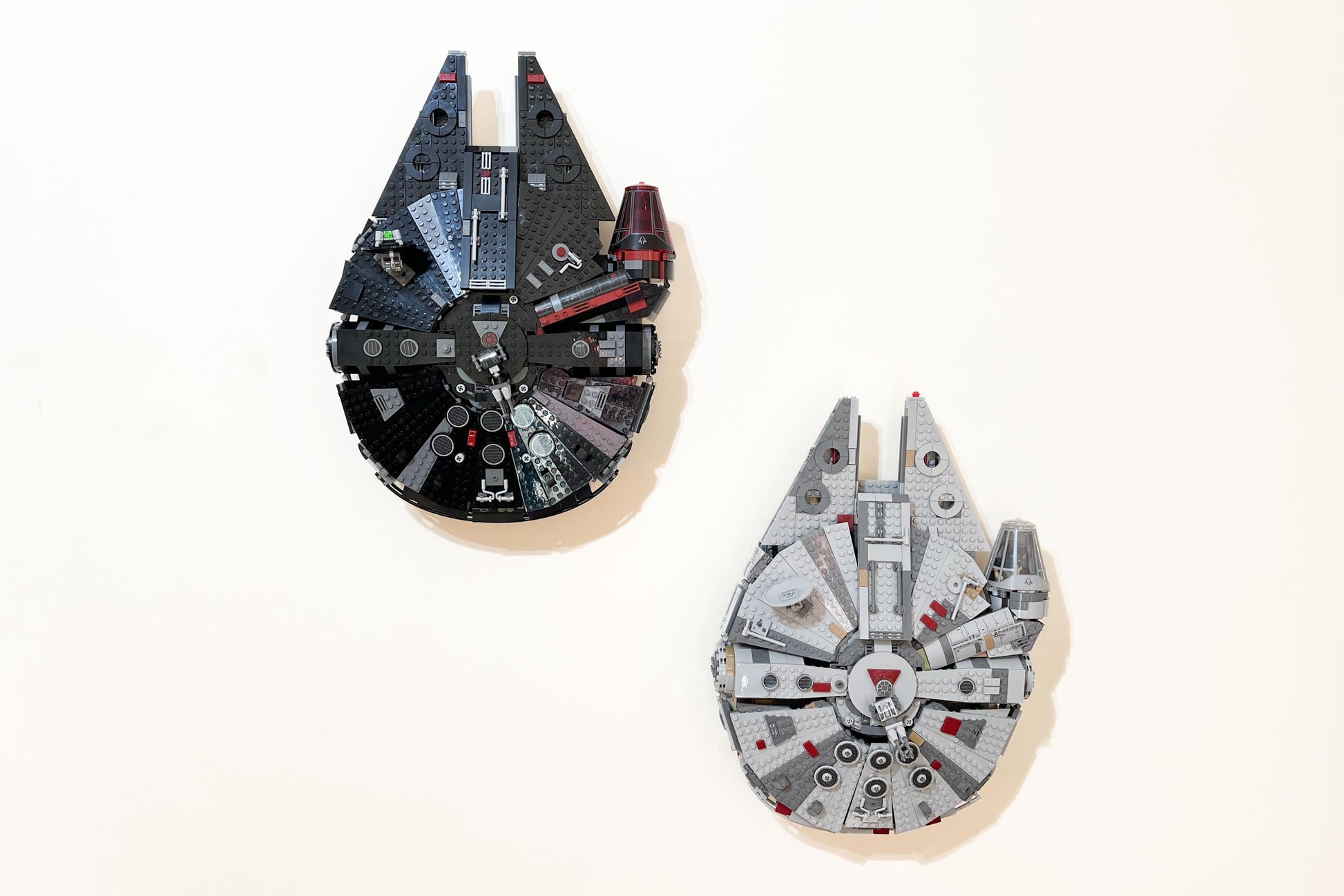 Wall Mount Bracket compatible with LEGO®  Star Wars The Dark Falcon (set 75389) - 3Dudes & Dad