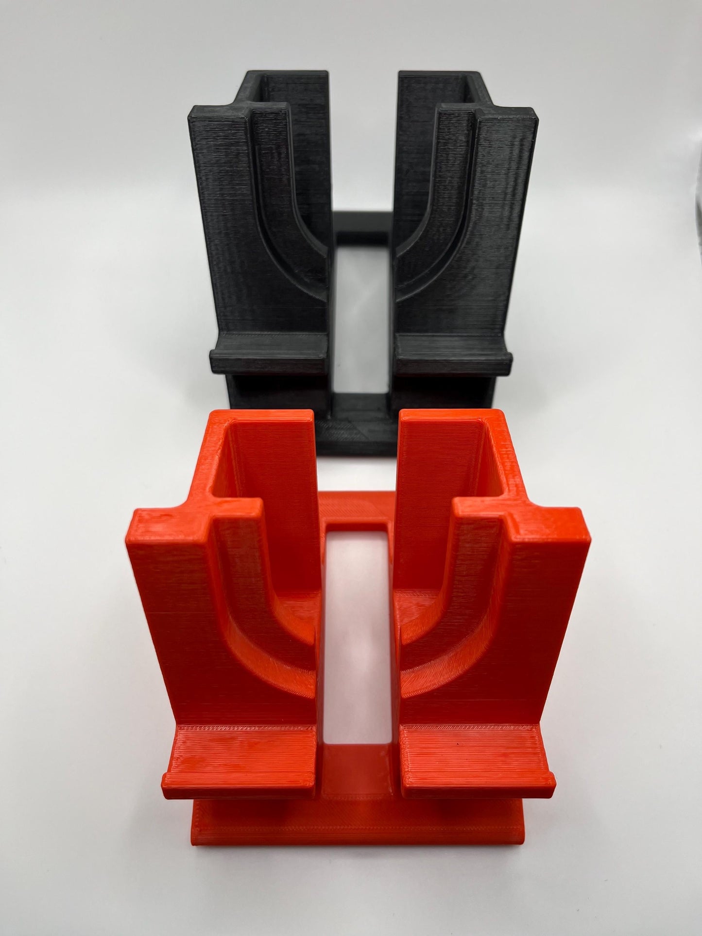 Deluxe phone stand - 3D printed