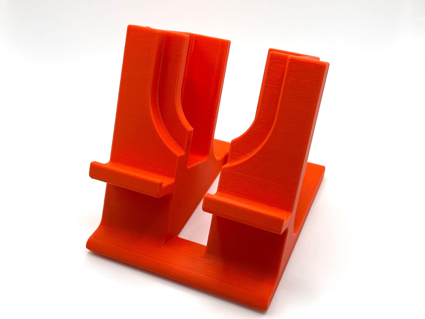 Deluxe phone stand - 3D printed